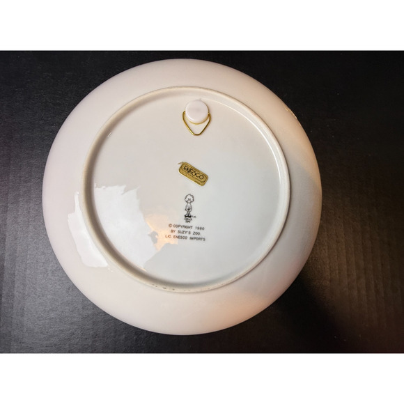 Vintage Suzy’s Zoo Christmas 1981 Collectable Plate - Picture 3 of 5